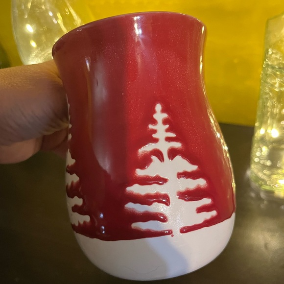 Cozy Red and White Evergreen Tree Design Mug - Picture 6 of 8